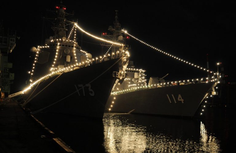 Illuminating the US Navy